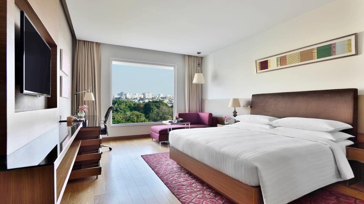 Indore Marriott Hotel photo 2